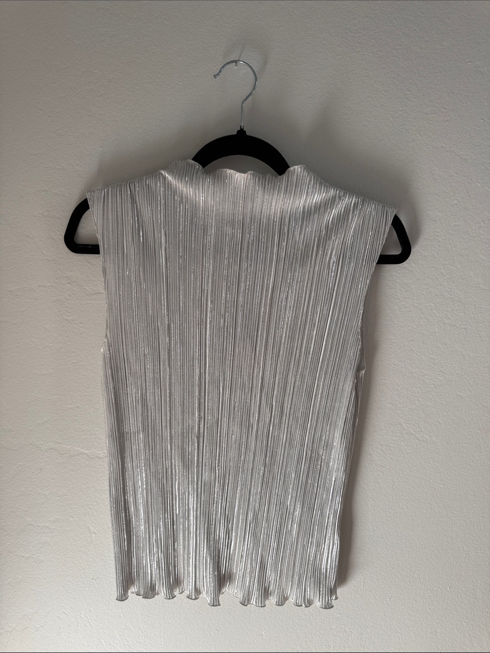 Rails Silver Pleated High-Neck Top